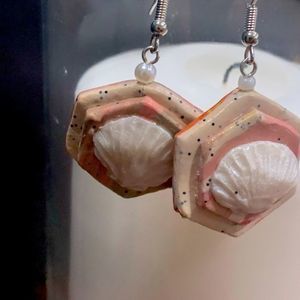 Beautiful shell polymer hand painted earrings